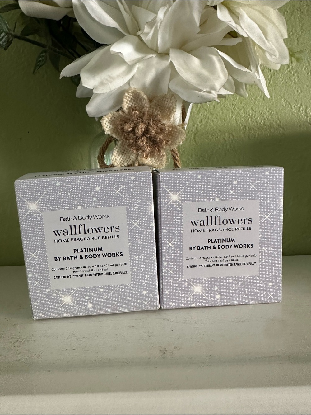 Bath & Body Works Wallflowers Platinum Home Fragrance Refills - White